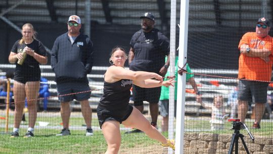 Kolb takes 7th at UIL State track meet
