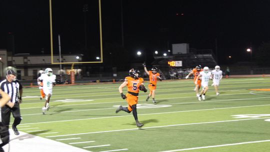 Lake Dallas edges Springtown in district opener