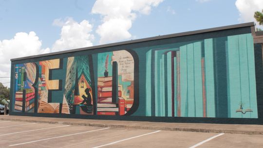Mural encourages visitors to dream again
