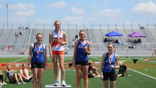 POJO track sends strong group to regionals