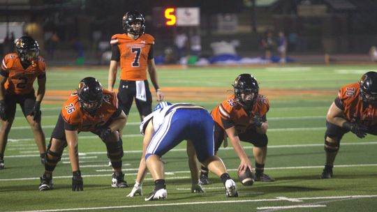 Porcupines overpower Castleberry 61-21