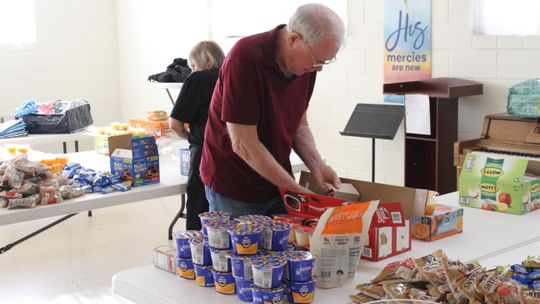 Snack Pack Ministry provides weekend food for Springtown students