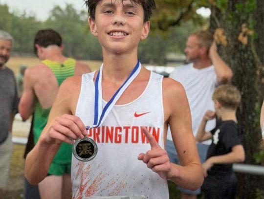 Derby sets school record at district preview