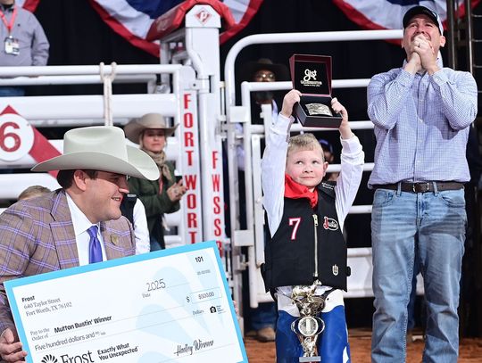 FWSSR parade kicks off 129th edition of legendary show