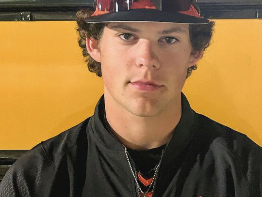 Fox earns academic award at Angelo State