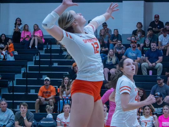 Lady Pines sweep Lake Worth on Youth Night
