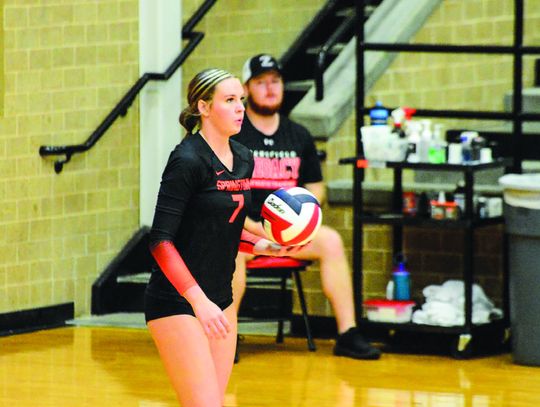 Lady Pines Volleyball