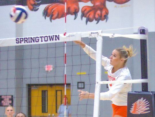 Lady Porcupines sweep Boyd at home, fall short against powerhouse Mansfield