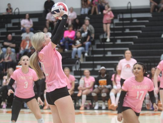 Lady Porcupines sweep Burkburnett, Castleberry to bolster playoff push