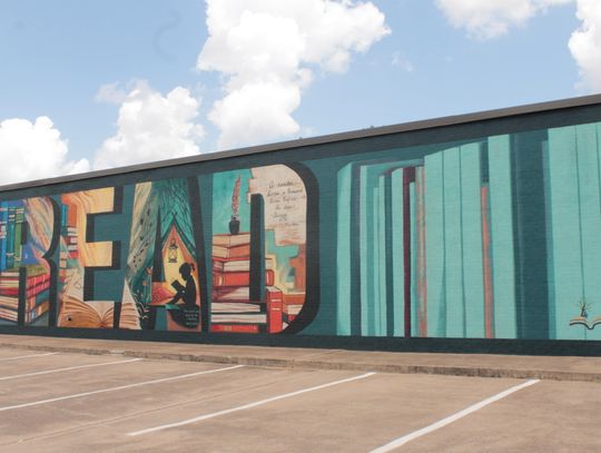 Mural encourages visitors to dream again