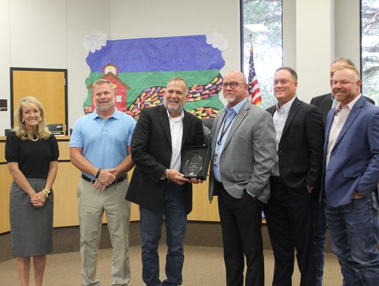 SISD trustees elect officers, said farewell to Veazey