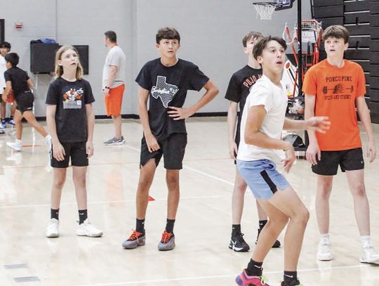 Springtown Hoops Camp draws strong middle school turnout
