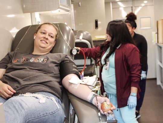 Springtownians donate blood at City Hall