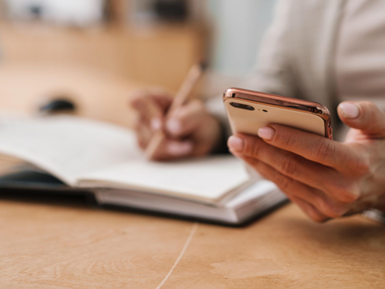 Double Take: Physical vs. digital planners