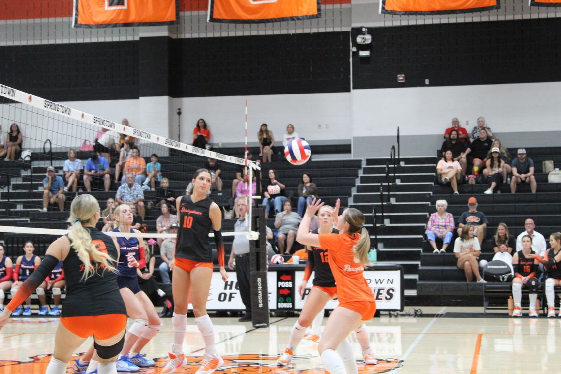 Lady Pines split matches with Memorial, Fossil Ridge Lady Pines split matches with Memorial, Fossil Ridge
