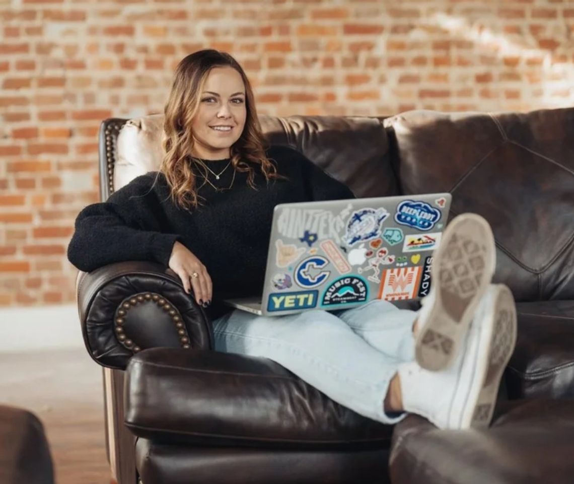 Meet the artist: Carly Haynie Meet the artist: Carly Haynie