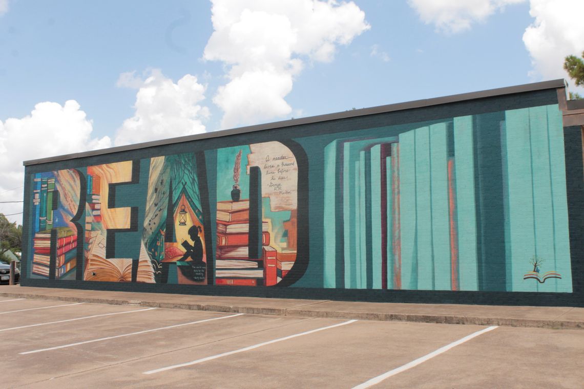 Mural encourages visitors to dream again Mural encourages visitors to dream again