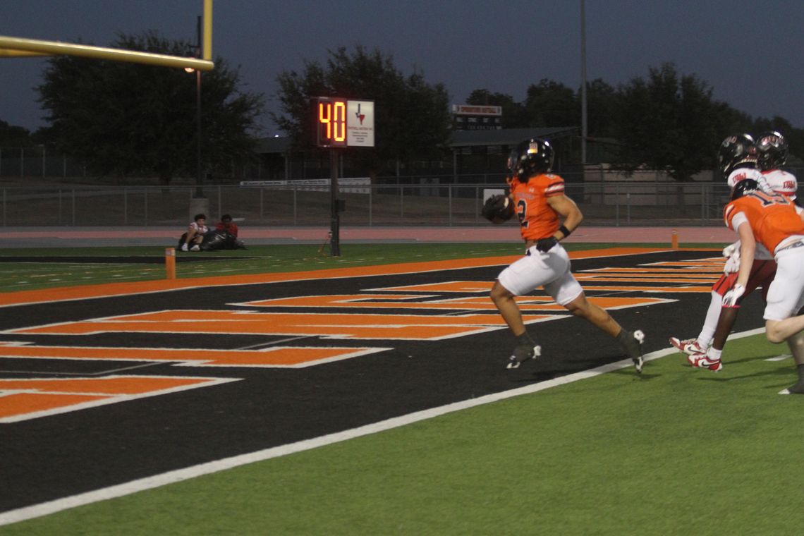 Porcupines dominate Diamond Hill Jarvis 59-0 Porcupines dominate Diamond Hill Jarvis 59-0