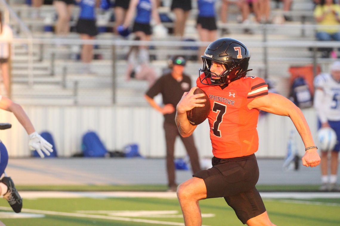 Porcupines rout Brownwood 54-6