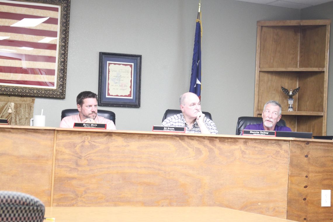 Reno considers higher rates for heavy water use Reno considers higher rates for heavy water use