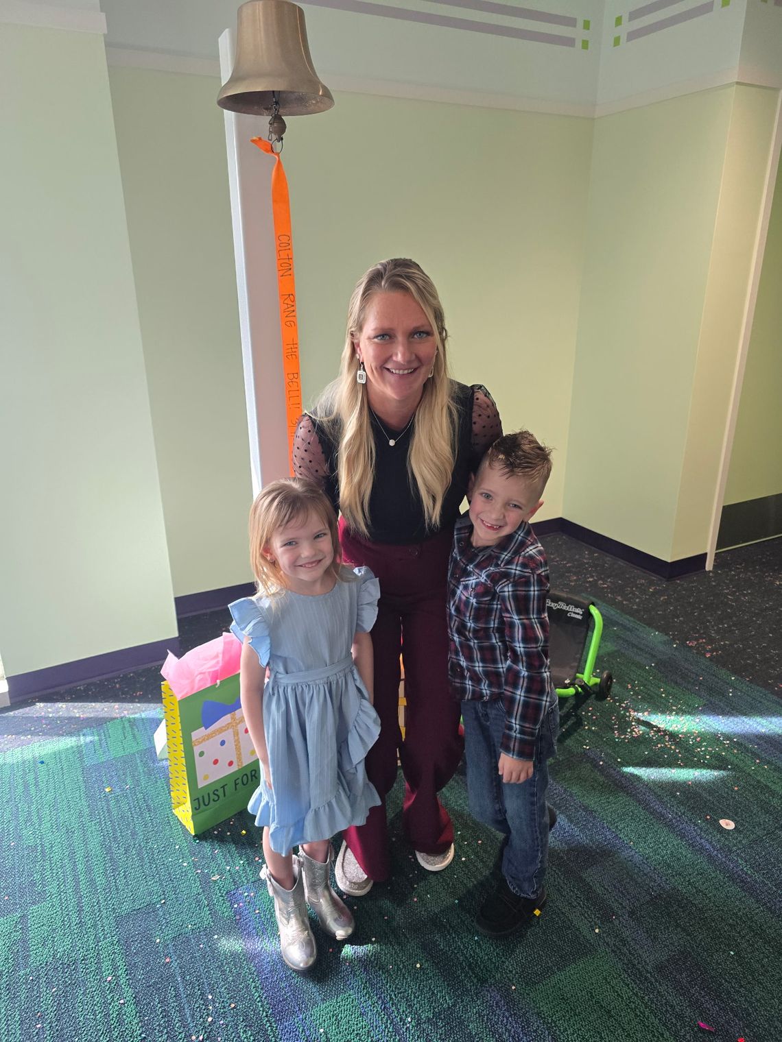 Springtown boy rings bell after beating rare leukemia